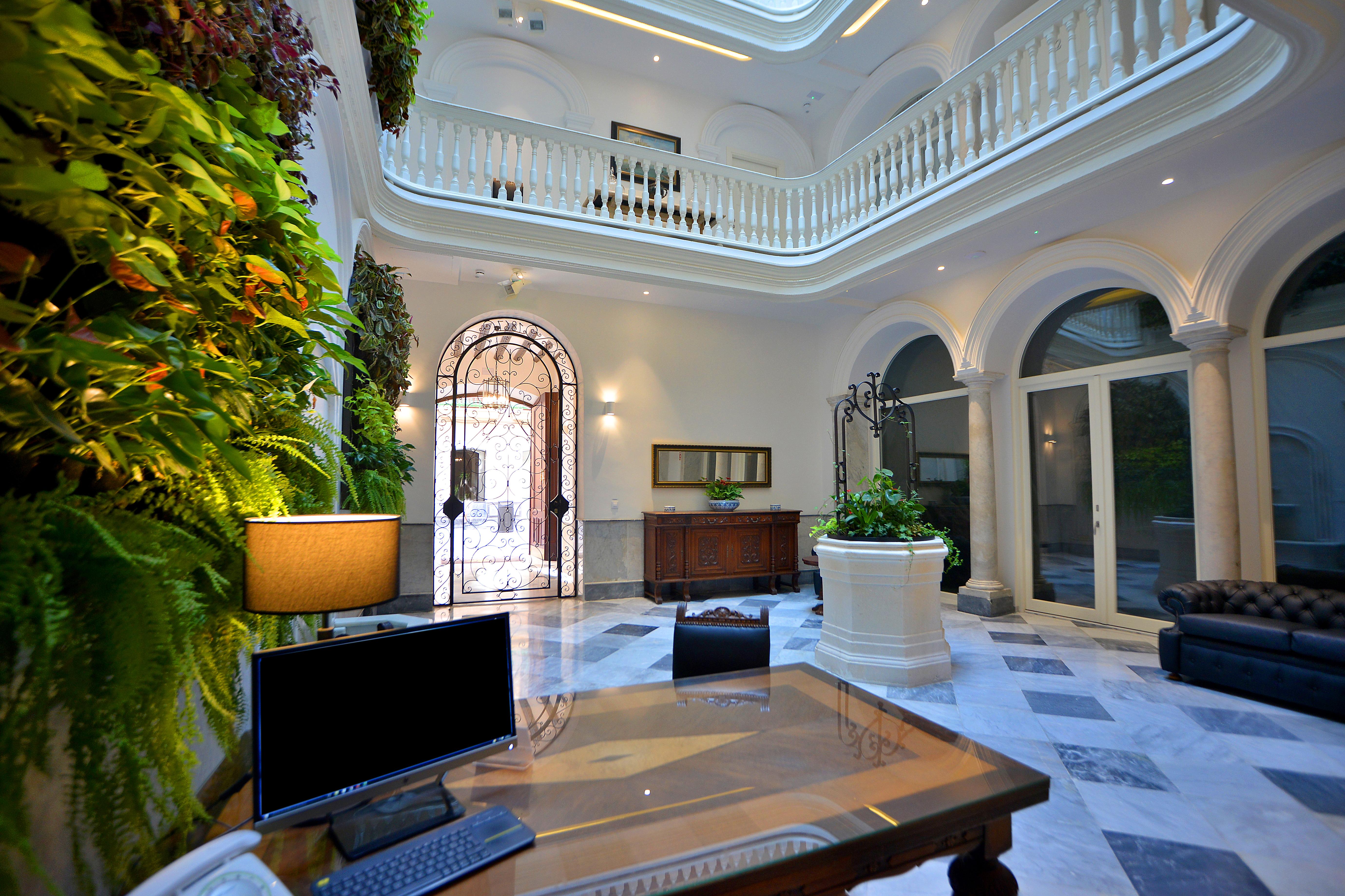 El Armador Casa Palacio Cadiz